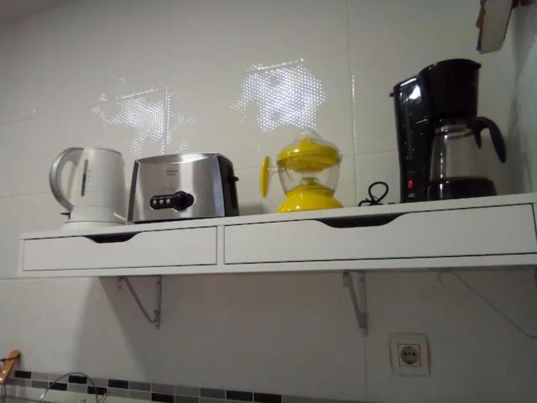 Las Golondrinas Habitacion En Piso Centrico Para Una O Dos Personas Zaragoza Dış mekan fotoğraf