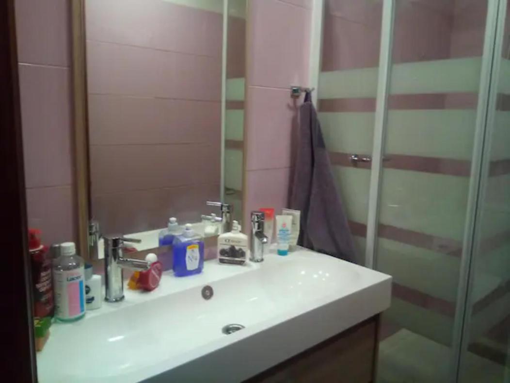 Las Golondrinas Habitacion En Piso Centrico Para Una O Dos Personas Zaragoza Dış mekan fotoğraf